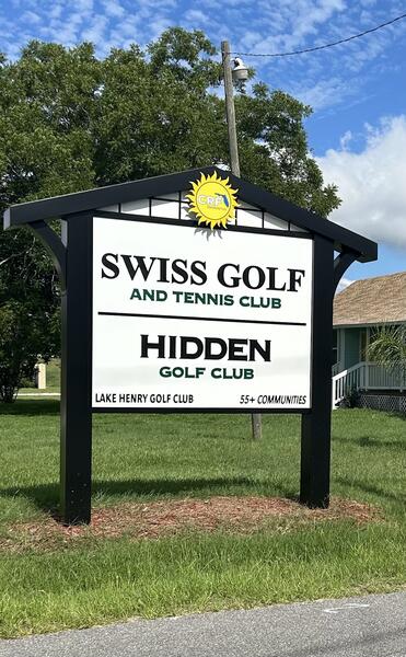 419 Tennis Lane a Winter Haven, FL Mobile or Manufactured Home for Sale